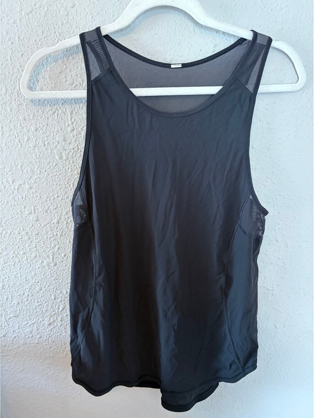 Lululemon Sculpt Tank Black. Best for size 8